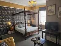 Ashburton House - B&B