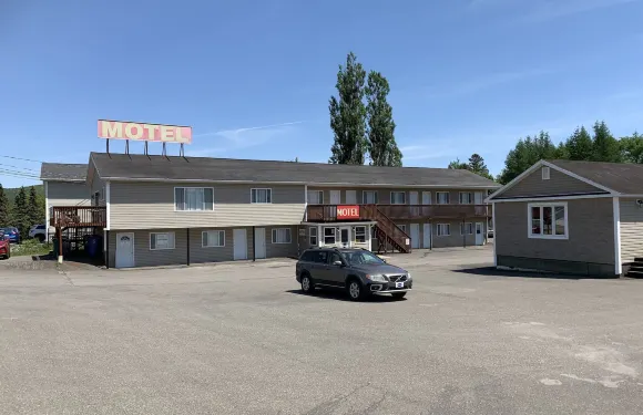 堡壘路汽車旅館