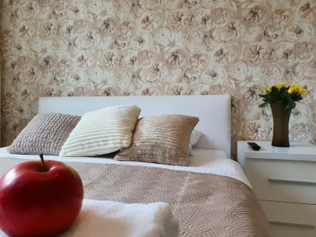 365Pam - Apartament Różany W Centrum Mielna Отели в г. Koszalinski