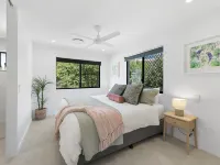 Crystal Shores Sunshine Beach Hotels in Sunshine Beach