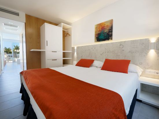 Apartamentos Lara