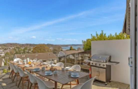 Am Byth - Spectacular Sea Views and Hot Tub