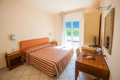 Alba Hotel Hôtels à : Punta Marina