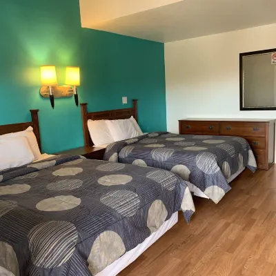 Fort Collins Inn Hotels near The Farm At Lee Martinez Park