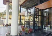 Hotel Palace View Hotels in Murshidabad