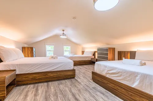Long Beach Resort Hotels in Port Colborne