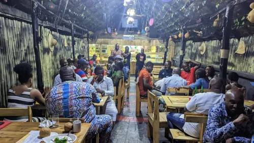 拉貝克小屋酒店