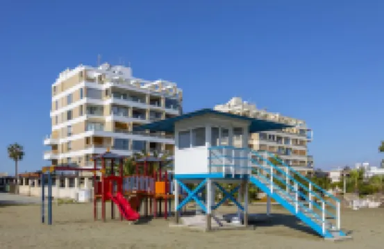 Mackenzie Castella Beachfront Suite