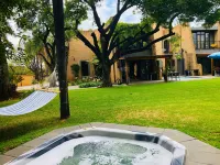 Grafiti Boutique Hotel