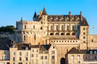 Les Portes de l'Orient Hôtels à : Joué-lès-Tours