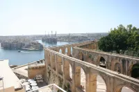 Barrakka Suites Hotels in Floriana