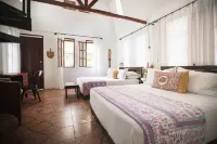 Encantada Ocean Cottages Hotels in Esterillos Oeste