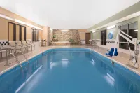 Quality Inn & Suites Hotels in Mankato
