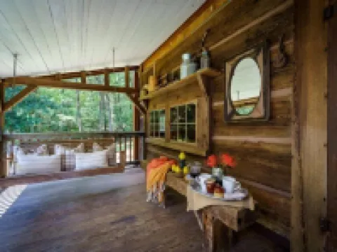 Bean Creek Cabins Hotels in Caddo Gap