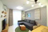W&M House - balcony