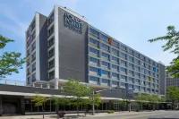 Four Points by Sheraton Windsor Downtown - 3-Star