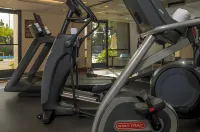 Knott's Hotel - Gym