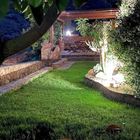 Villa with Terrace overlooking the Sea
