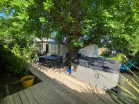 Villa Pool & Spa on the Arcachon Basin Hotels in Lanton