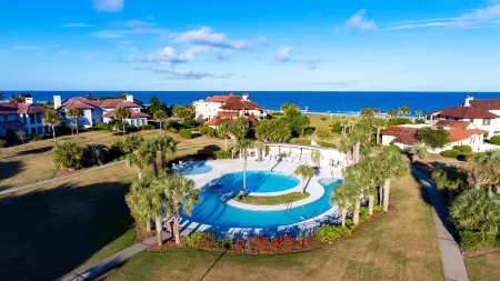 Spectacular Ocean Views and Beach Gear Rentals - Charming Oasis