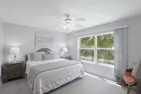 Tropical Garden and Heated Pool - Charming Coastal Escape