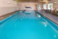 Holiday Inn Express & Suites BUCYRUS by IHG - spa