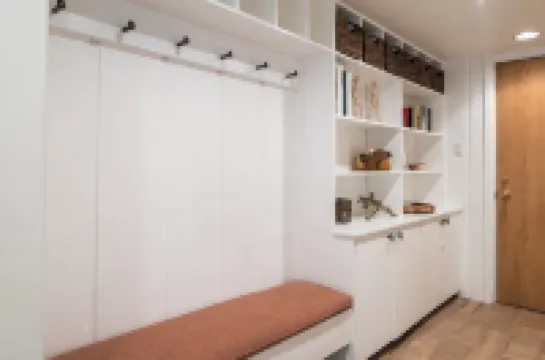 Ski-in Ski-Out Access and Cozy Fireplace - Spectacular Mountain Retreat