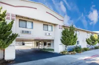 Super 8 by Wyndham Bishop Hotels in Bishop