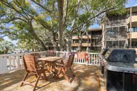 Stunning Inlet Views and Beach Access - Elegant Coastal Retreat 霍里縣住宿飯店