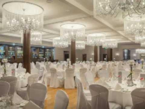 卡文水晶酒店 卡文酒店