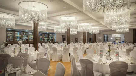 Cavan Crystal Hotel