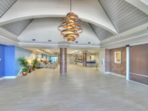 Oceanfront Private Balcony and Kitchenette - Charming Coastal Retreat