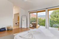 Majestic Red Rocks Views and Hot Tub - Stunning Wellness Retreat