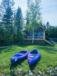Waterfront Access and Cozy Cabin - Charming Northern Michigan Retreat Hotel a Raber Township