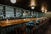 Wylder Hotel - Tilghman Island - bar