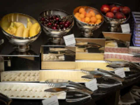 Panorama Hotel - Free EV Charging Station Hotels in Odesos