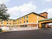Sleep Inn & Suites Orlando International Airport Hotels near Orlando Intl. Airport
