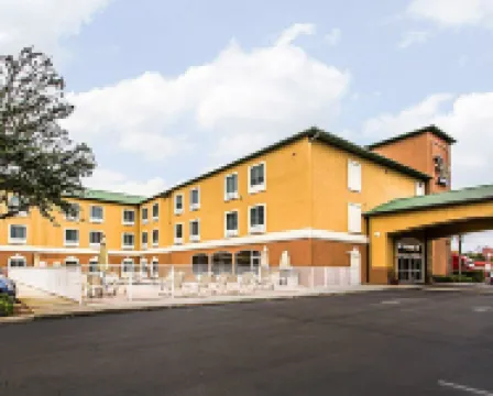 Sleep Inn & Suites Orlando International Airport オーランド空港周辺のホテル