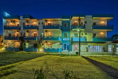 Emi Seaside Hotels in Малевизи