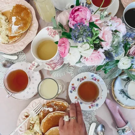 Mathis House, A Victorian Bed & Breakfast and Tea Room at 600 Main