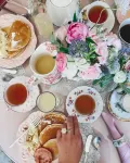 Mathis House, A Victorian Bed & Breakfast and Tea Room at 600 Main - Morgenmad