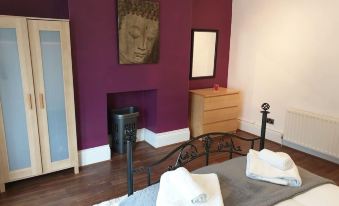 South Shield's Hidden Gem Garnet 3 Bedroom Apartme