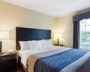Quality Inn & Suites Little Rock West Hotels in Maumelle
