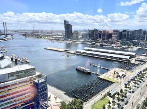 Readyset Apartments Stadium South