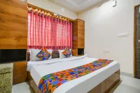 FabHotel Royal Palace Các khách sạn ở Berchha