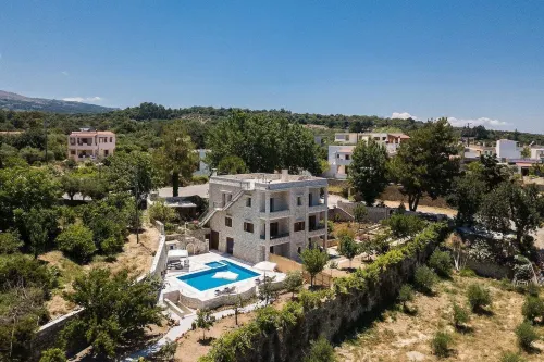 Peacefull Stone-Built Villa Hotels in Geropotamos