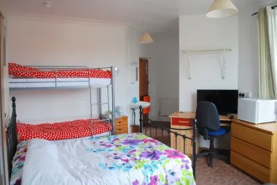 Clift Guest House Hotels near Dundry Playground