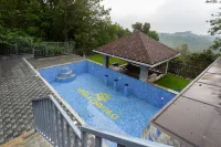 Ramee Wolkenburg Resort & Spa, Munnar - Pools