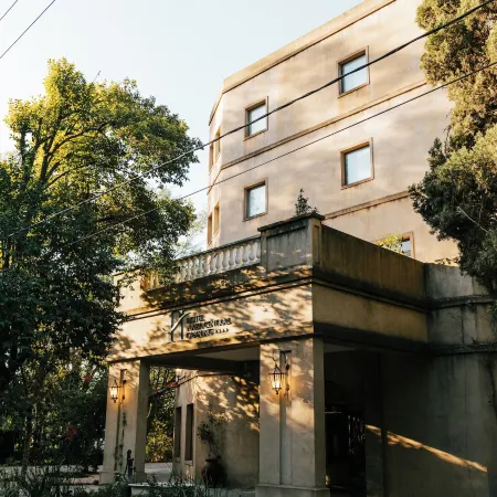 Hotel Plaza Central Canning