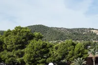 마르티네스 아파르트멘츠